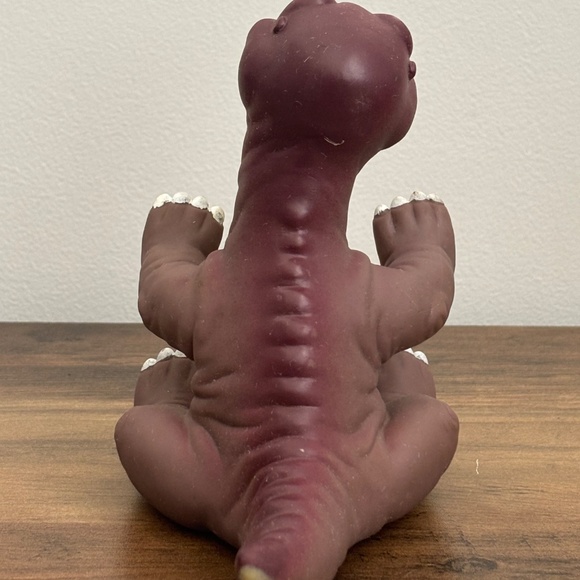 VINTAGE 1988 Land Before Time LITTLE FOOT Dinosaur Rubber Hand Puppet Pizza Hut - Picture 5 of 11